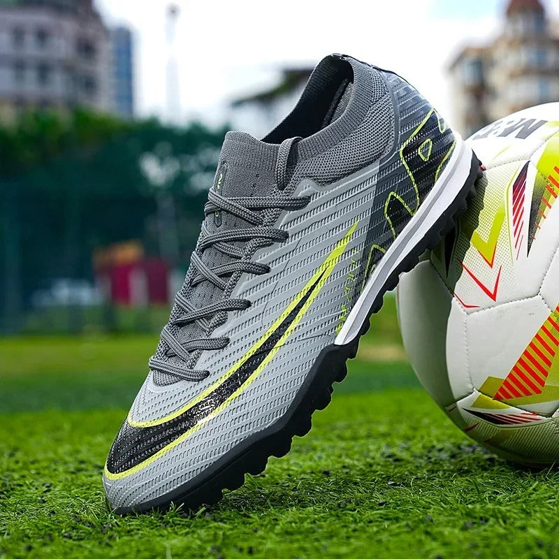 【Online Customer Service】New Men Match Sneakers Football Boots Cleats Mid-top Soccer Shoes High-quality Hot-selling Non-Slip FG/TF Futsal Indoor