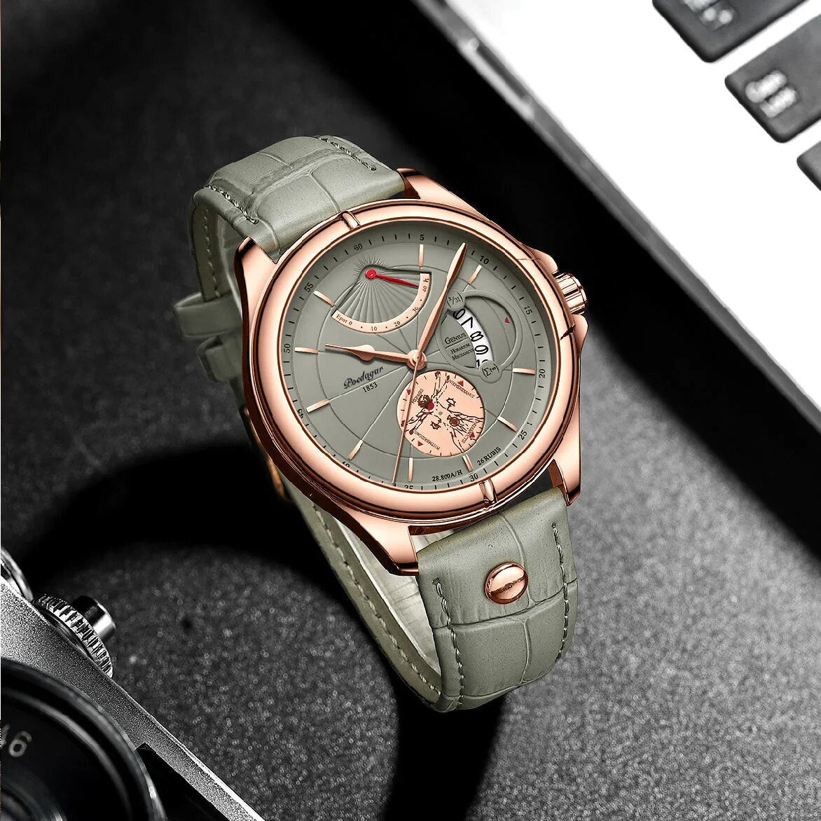 【Limited Time Offer】Men Watch Fashion Top Sport Men's Wristwatch Waterproof Luminous Leather Date Quartz Watches