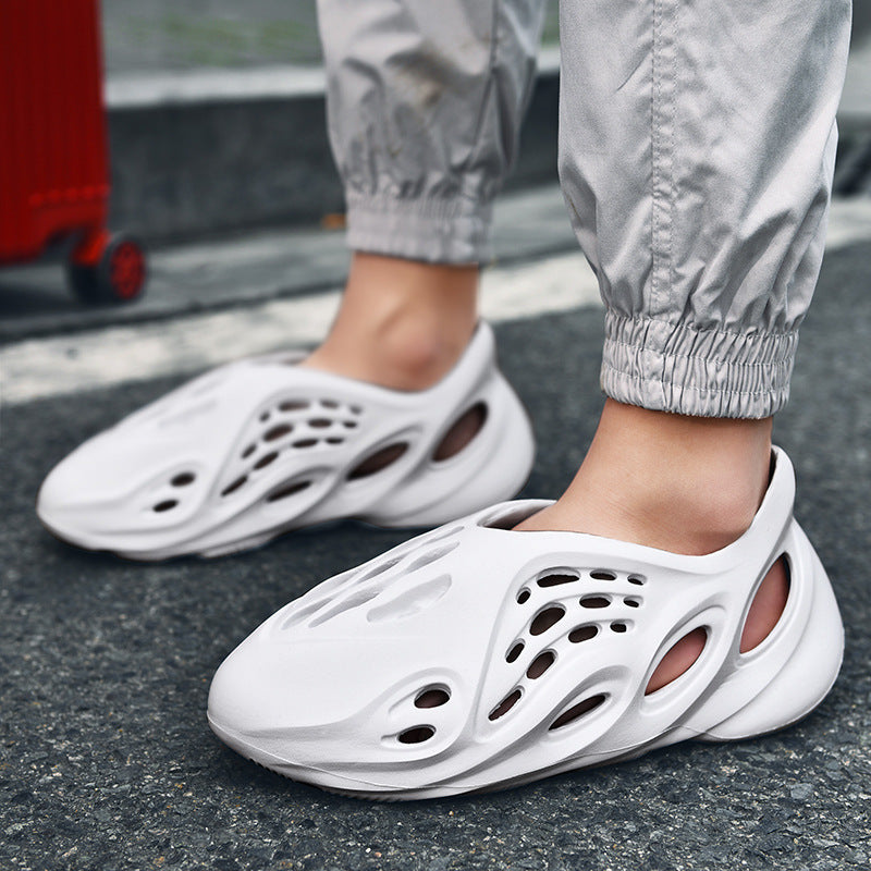 Couple's Large Size Solid Color Coconut Holes Shoes
